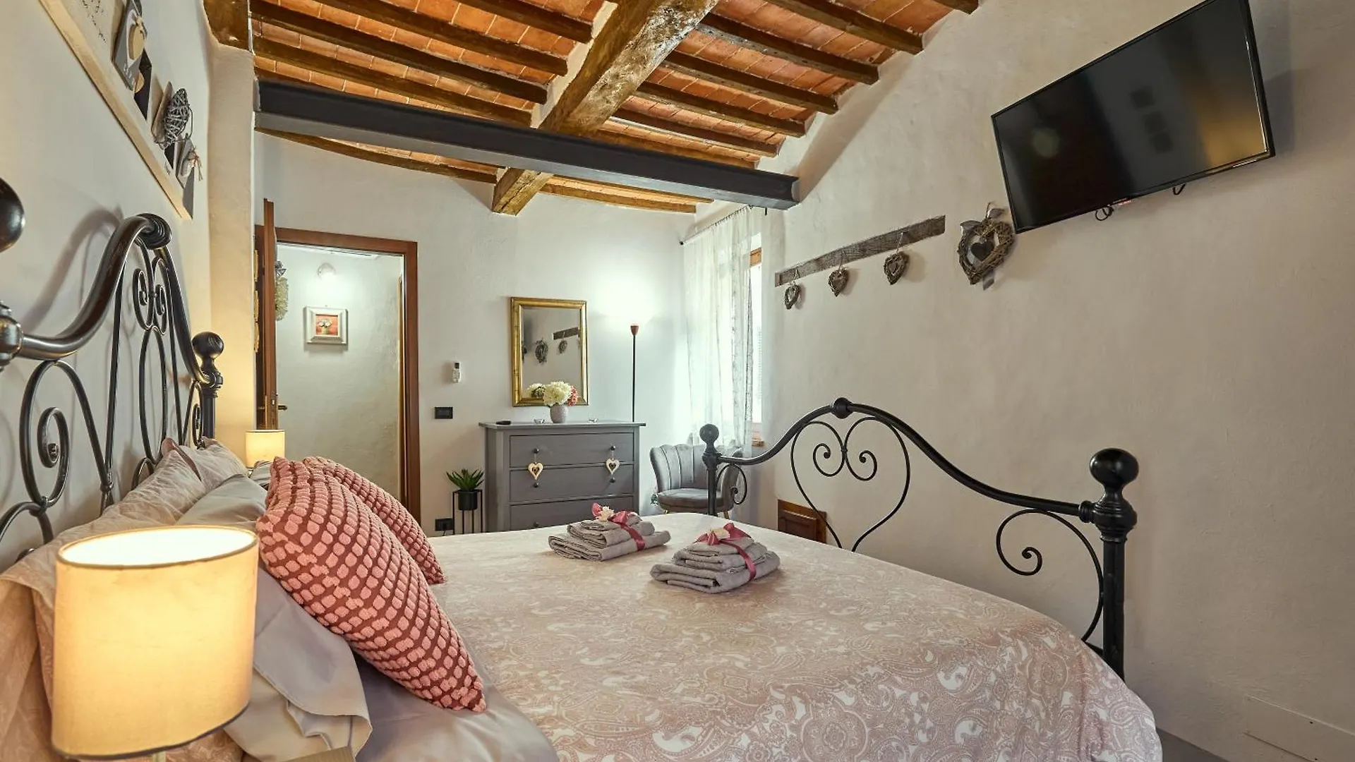 Montepulciano Stazione La Casina In Via Fiorita 아파트 이탈리아