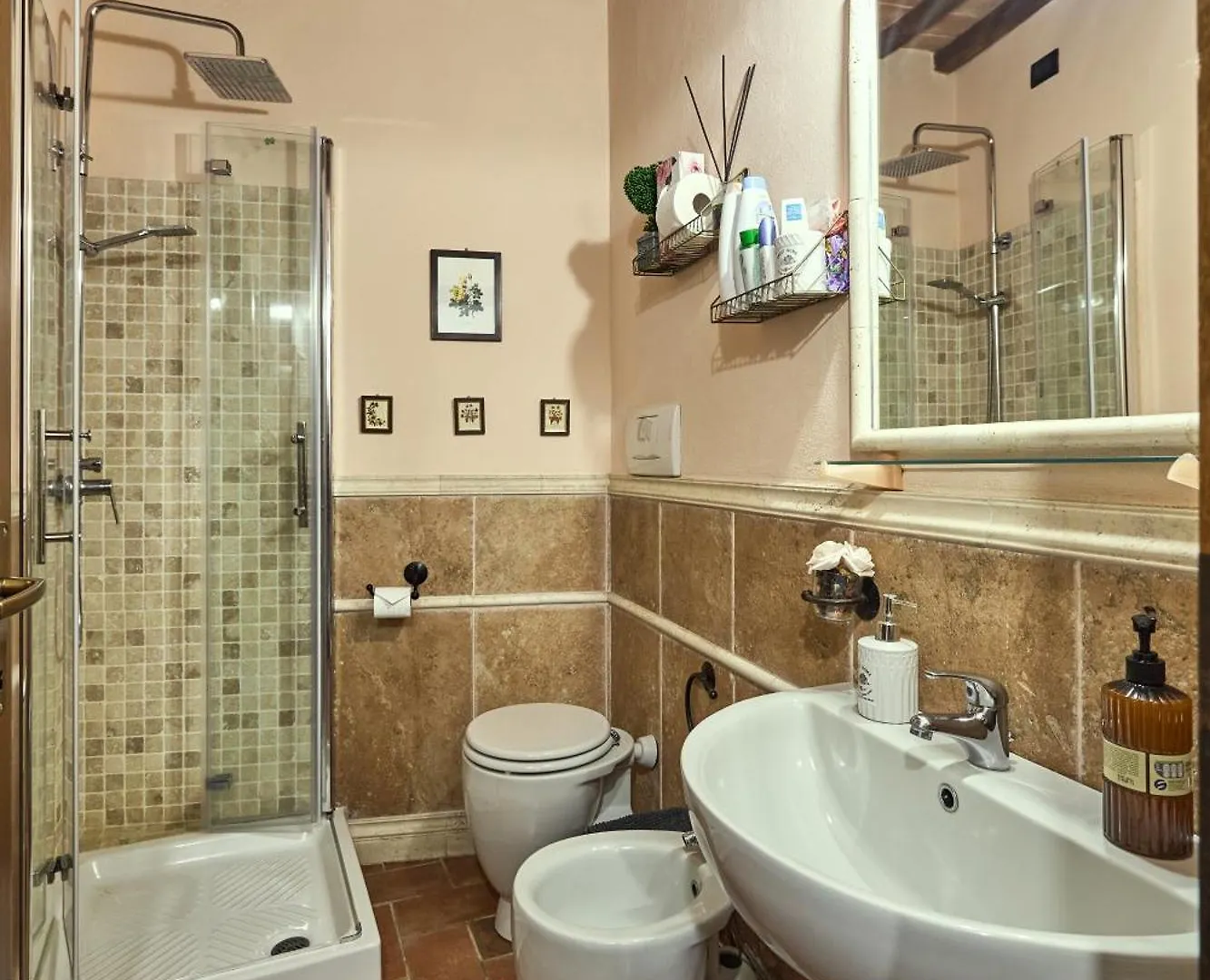 Montepulciano Stazione La Casina In Via Fiorita 아파트